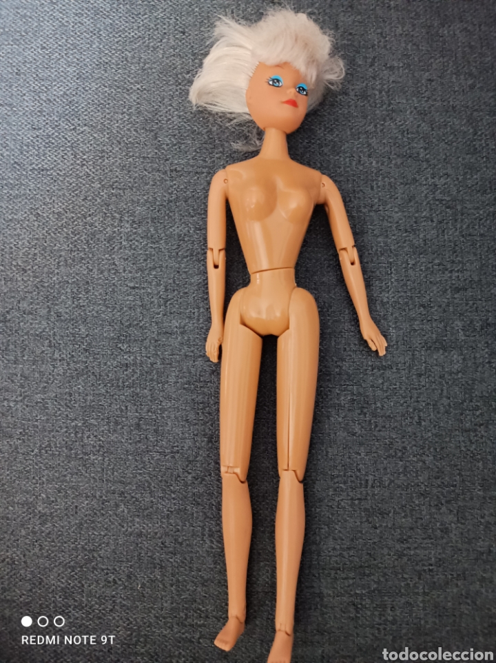 Mu&ntilde;ecas modernas: Mu&ntilde;eca Steffi LOVE Simba tipo Barbie - Foto 1