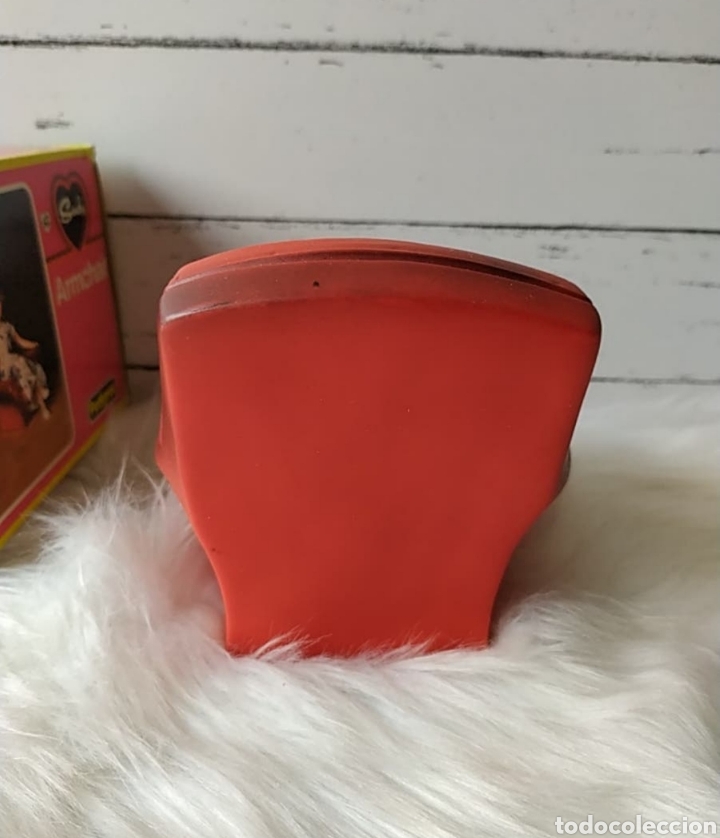Mu&ntilde;ecas modernas: Sill&oacute;n Sindy pedigree - Foto 5
