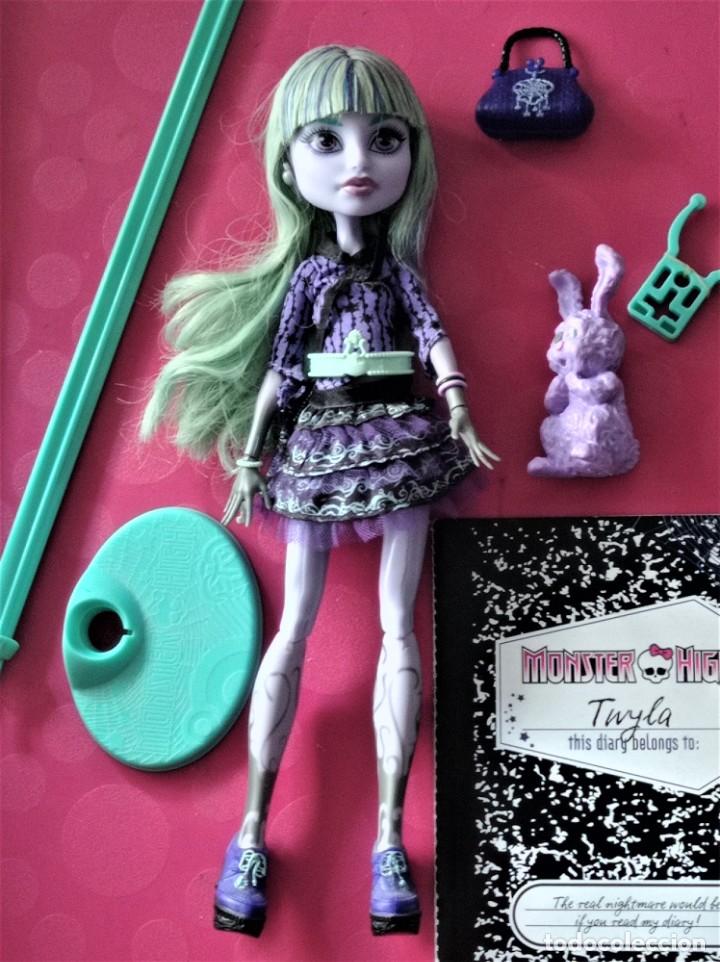 Mu&ntilde;ecas modernas: MU&Ntilde;ECA TWYLA - MONSTER HIGH. MATTEL - Foto 3