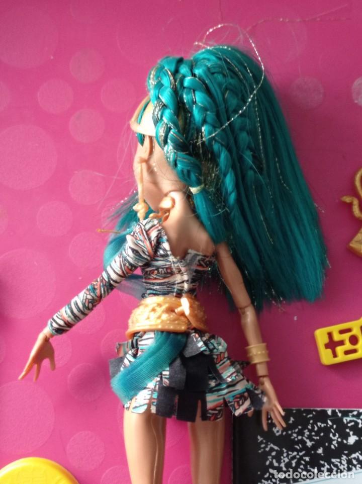 Mu&ntilde;ecas modernas: MU&Ntilde;ECA NEFERA DE NILE - MONSTER HIGH. MATTEL - Foto 3