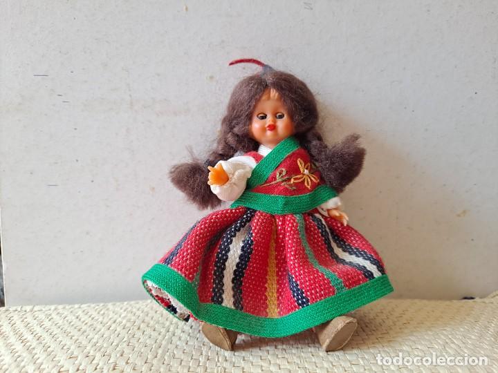 Mu&ntilde;ecas modernas: MU&Ntilde;ECA DE MADEIRA-NUEVA - Foto 1