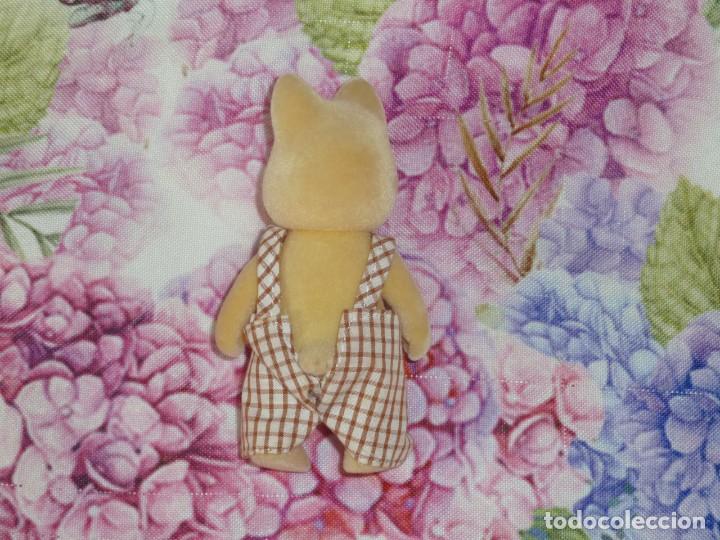 Mu&ntilde;ecas modernas: Gato Sylvanian Families. - Foto 2