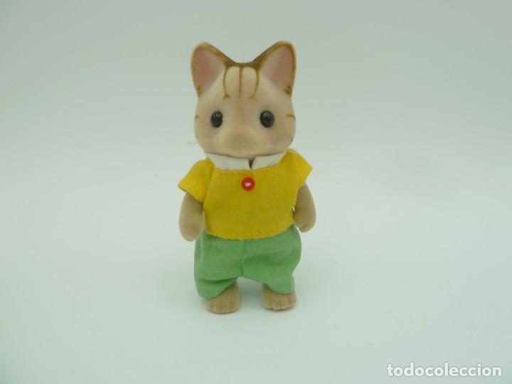 Mu&ntilde;ecas modernas: Gato Sylvanian Families. Con ropa - Foto 1