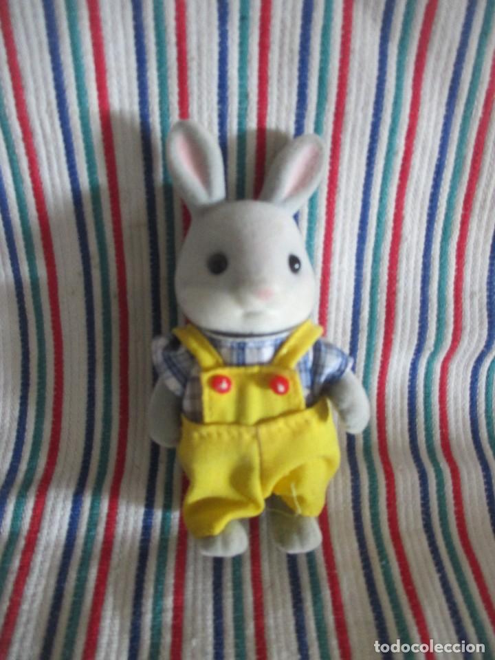 Mu&ntilde;ecas modernas: CONEJITO SYLVANIAN FAMILIES - Foto 1
