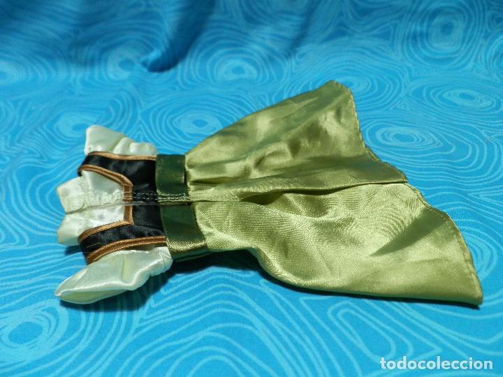 Mu&ntilde;ecas modernas: VESTIDO DE MU&Ntilde;ECA ANNA DISNEY ANIMATORS - Foto 2