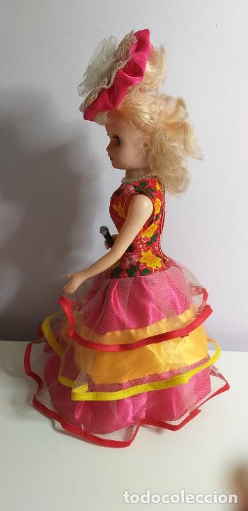 Mu&ntilde;ecas modernas: Mu&ntilde;eca cantante - Foto 2