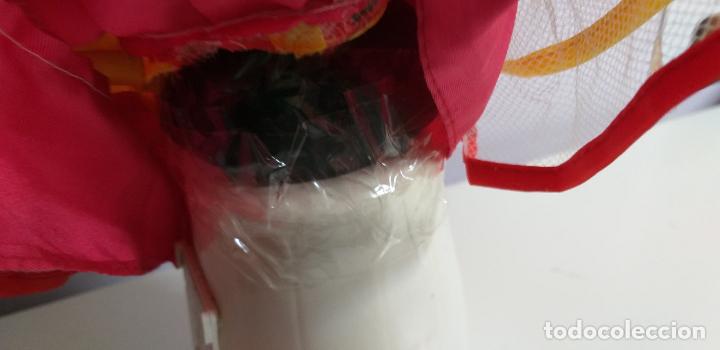 Mu&ntilde;ecas modernas: Mu&ntilde;eca cantante - Foto 10
