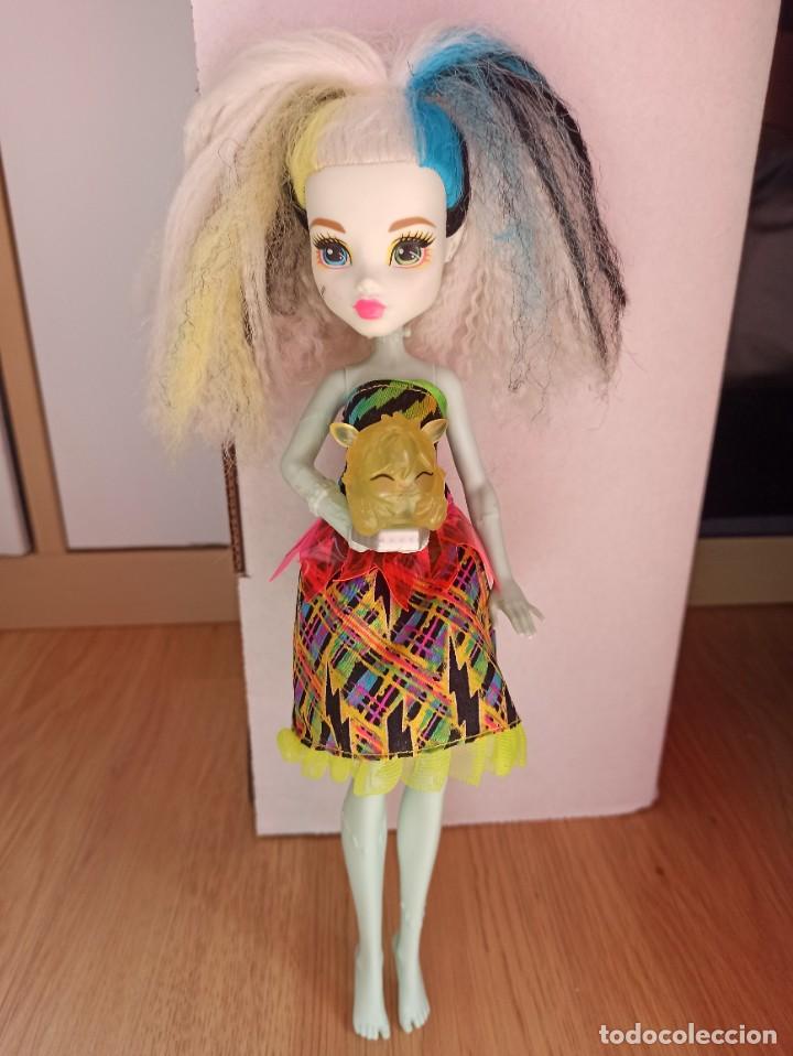 Mu&ntilde;ecas modernas: Monster High Frankie Stein Electrified - Foto 6