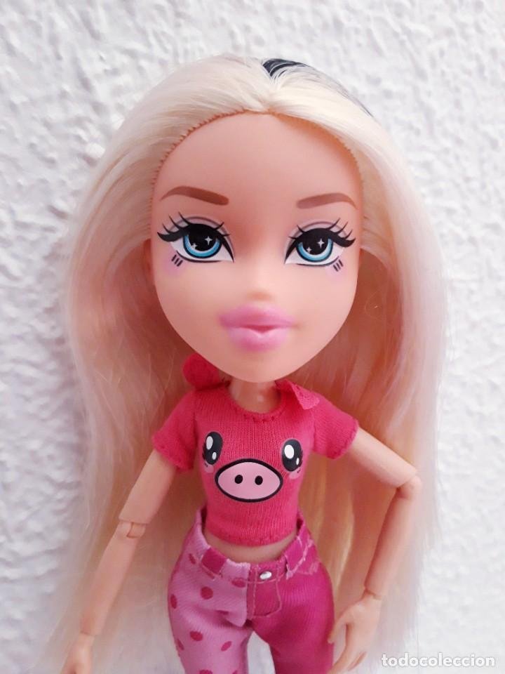 Bratz InstaPets Cloe 