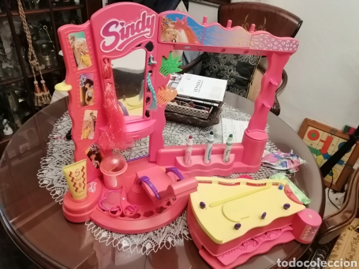 Mu&ntilde;ecas modernas: Peluquer&iacute;a Sindy - Foto 2
