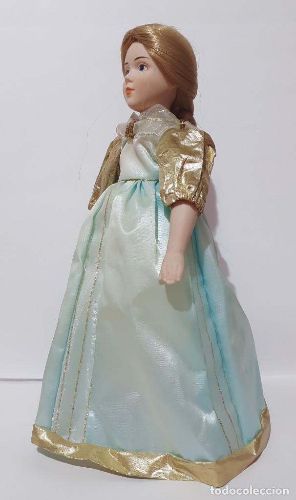 Mu&ntilde;ecas modernas: Mu&ntilde;eca Vintage con Soporte - Foto 9