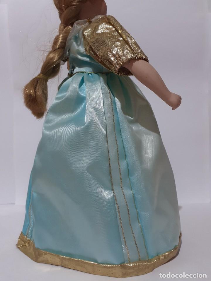 Mu&ntilde;ecas modernas: Mu&ntilde;eca Vintage con Soporte - Foto 17