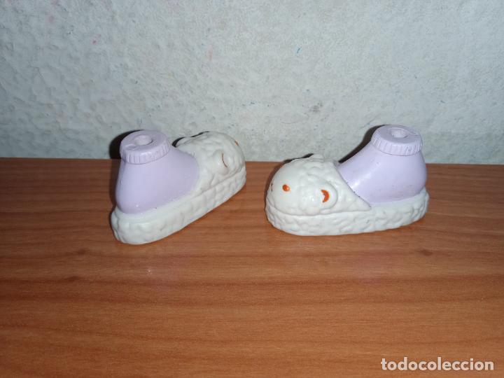 Mu&ntilde;ecas modernas: Zapatos de mu&ntilde;eca Bratz - Foto 3