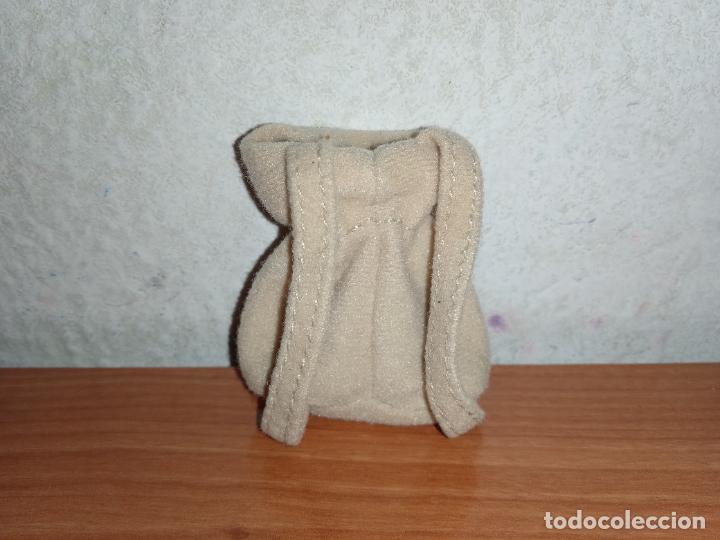 Mu&ntilde;ecas modernas: Bolso mochila de mu&ntilde;eca Bratz - Foto 2