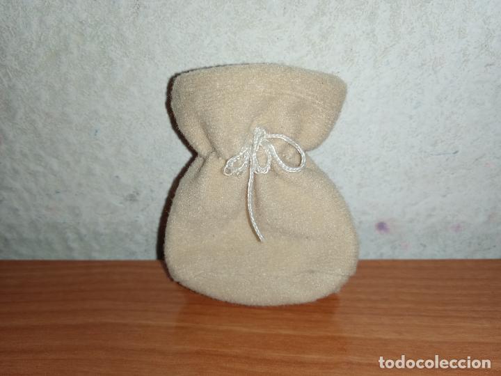 Mu&ntilde;ecas modernas: Bolso mochila de mu&ntilde;eca Bratz - Foto 1