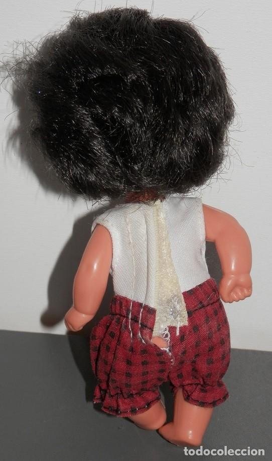 Mu&ntilde;ecas modernas: UNA PEQUE&Ntilde;A MU&Ntilde;ECA DE LA MATTEL - Foto 2