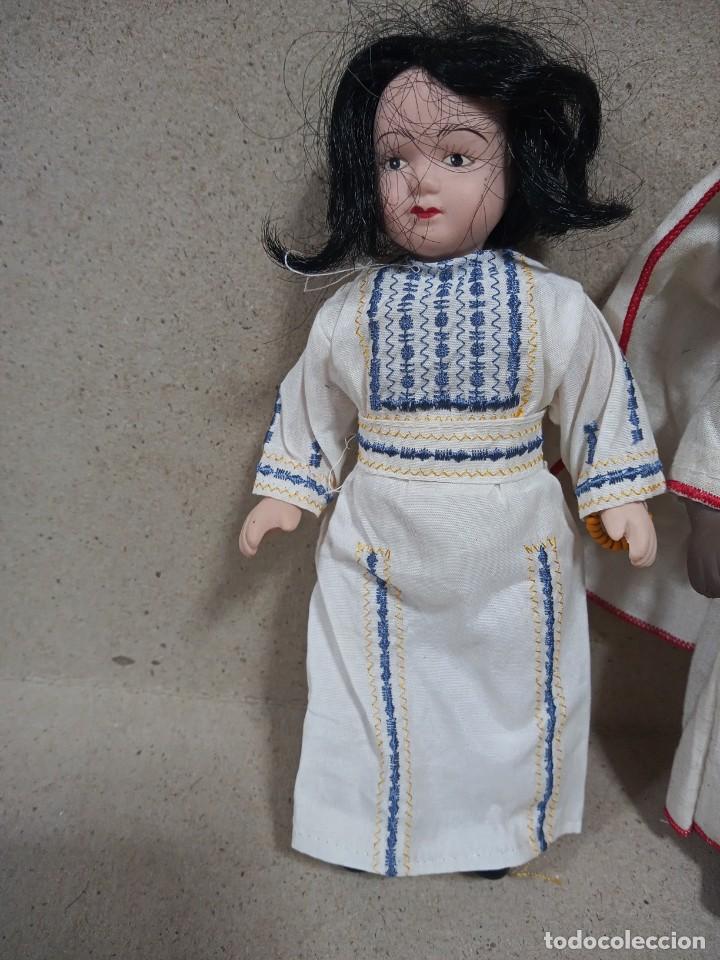 Mu&ntilde;ecas modernas: PAREJA DE MU&Ntilde;ECAS DE PORCELANA - Foto 2