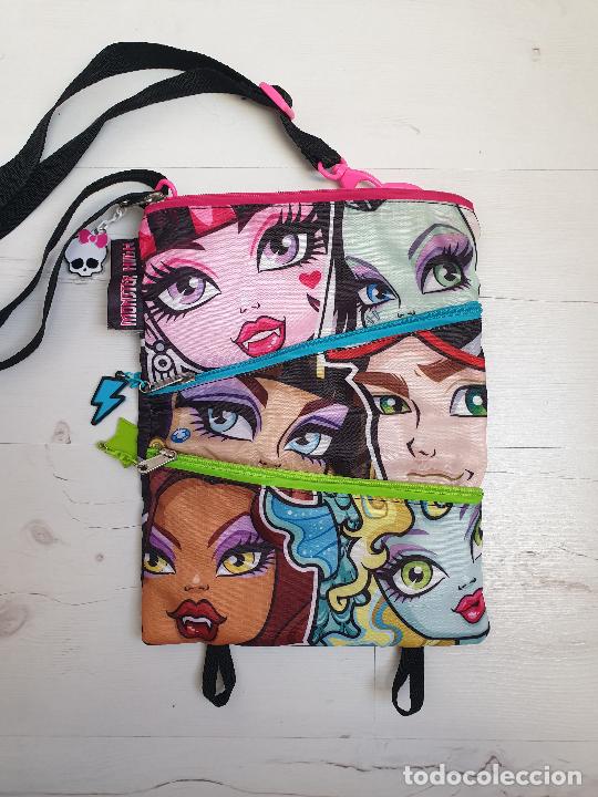 Mu&ntilde;ecas modernas: BOLSO DE MONSTER HIGH - Foto 1