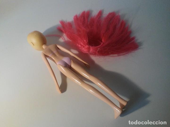 Mu&ntilde;ecas modernas: Mu&ntilde;eca Mil caras Mattel 2002 - Foto 2