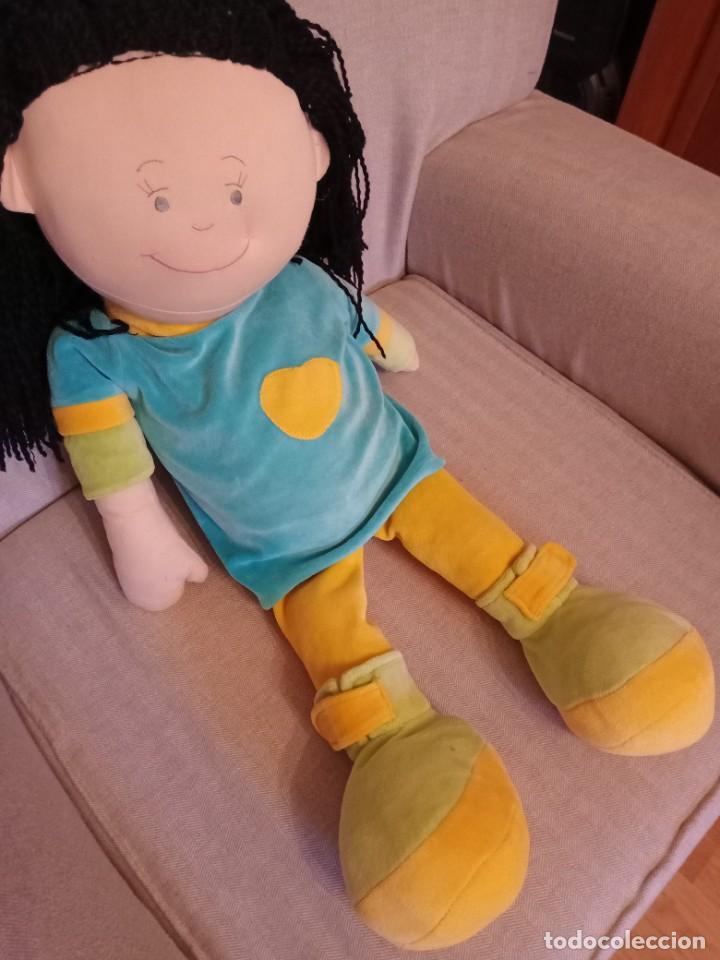 Mu&ntilde;ecas modernas: Mu&ntilde;eca Mafalda de Tela - Foto 3