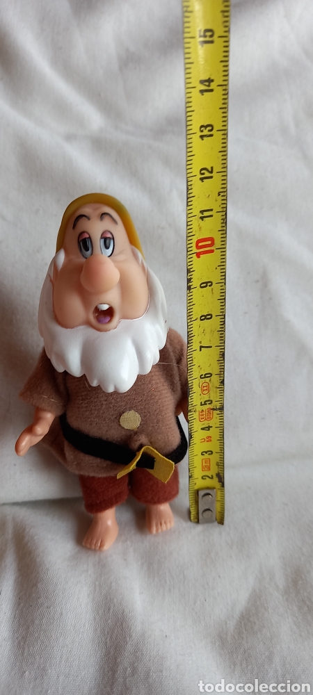 Mu&ntilde;ecas modernas: DOS MU&Ntilde;ECOS ENANITOS DE SIMBA BLANCANIEVES DE DISNEY - Foto 2