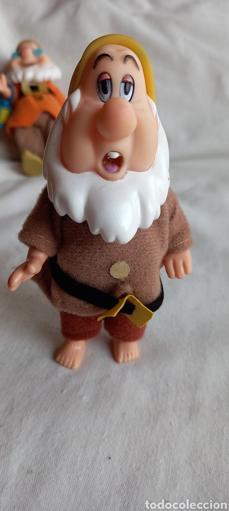 Mu&ntilde;ecas modernas: DOS MU&Ntilde;ECOS ENANITOS DE SIMBA BLANCANIEVES DE DISNEY - Foto 9