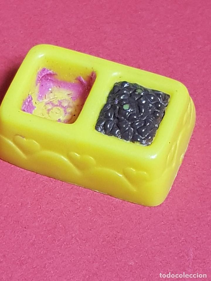 Mu&ntilde;ecas modernas: comedero kenner vintage - Foto 1