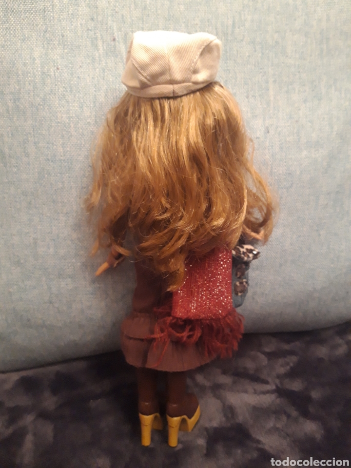Mu&ntilde;ecas modernas: Mu&ntilde;eca Bratz - Foto 6