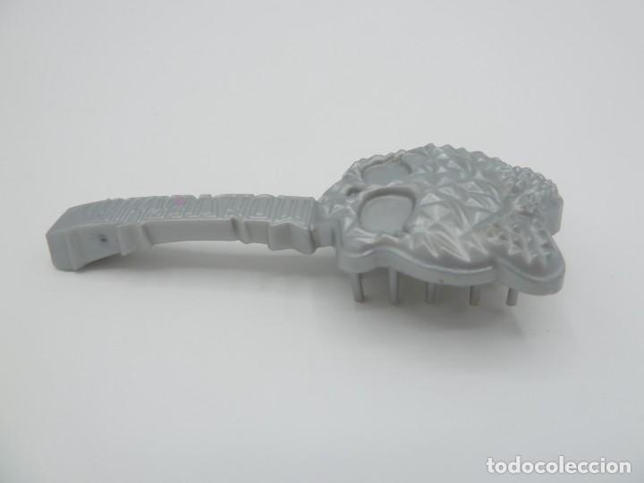 Mu&ntilde;ecas modernas: Cepillo plateado Monster High - Foto 2