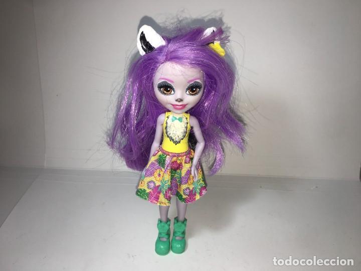 Mu&ntilde;ecas modernas: MU&Ntilde;ECA ENCHANTIMAL MATTEL 2013 - Foto 1