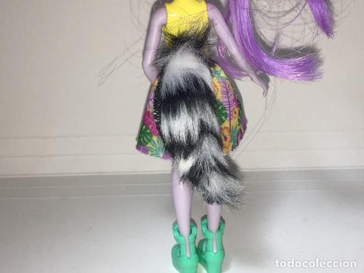 Mu&ntilde;ecas modernas: MU&Ntilde;ECA ENCHANTIMAL MATTEL 2013 - Foto 3