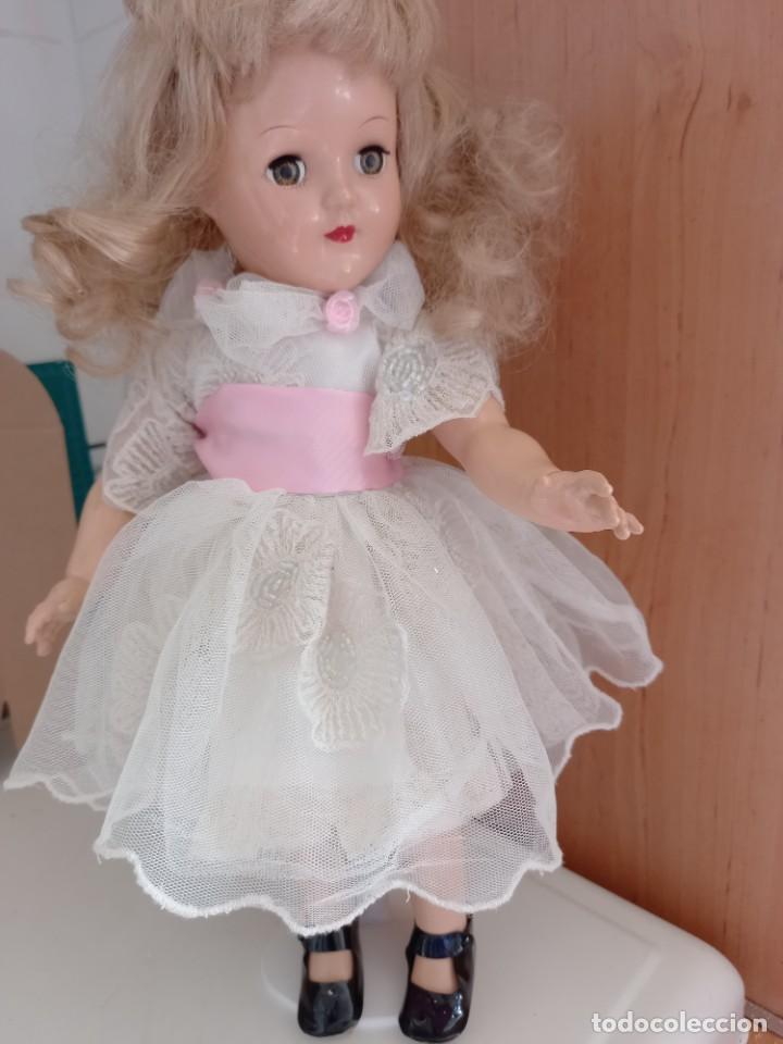 Mu&ntilde;ecas modernas: Mu&ntilde;eca americana Ideal 40cm - Foto 6