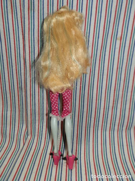 Mu&ntilde;ecas modernas: MONSTER HIGH LAGOONA BLUE 2008 - Foto 3