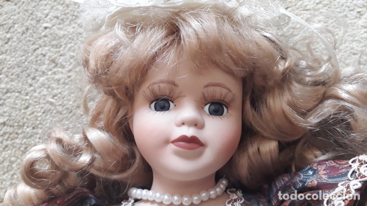 Mu&ntilde;ecas modernas: Mu&ntilde;eca Vintage con vestido de &eacute;poca - Foto 2