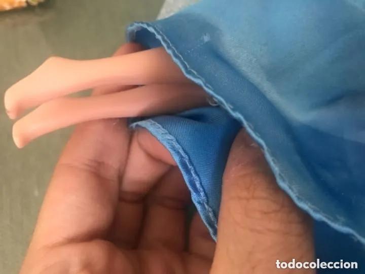 Mu&ntilde;ecas modernas: ANTIGUA MU&Ntilde;ECA CENICIENTA SIMBA DISNEY - Foto 4