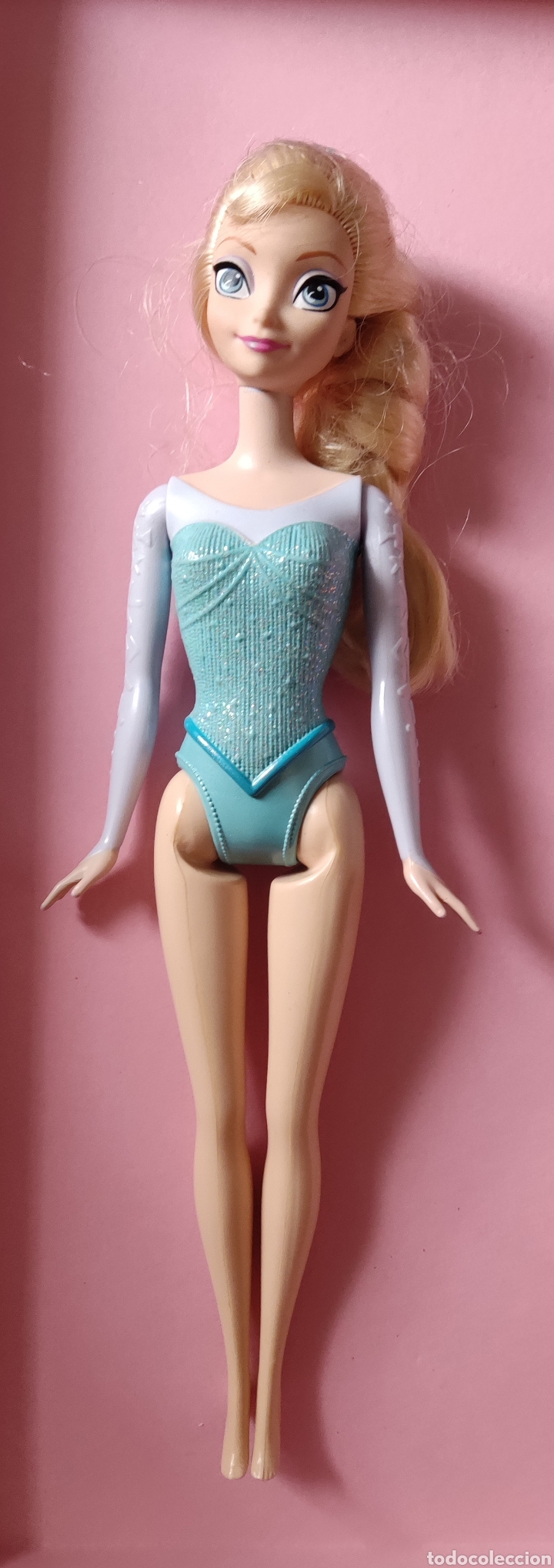 Mu&ntilde;ecas modernas: Mu&ntilde;eca ELSA de Frozen. MATTEL 2012 - Foto 4