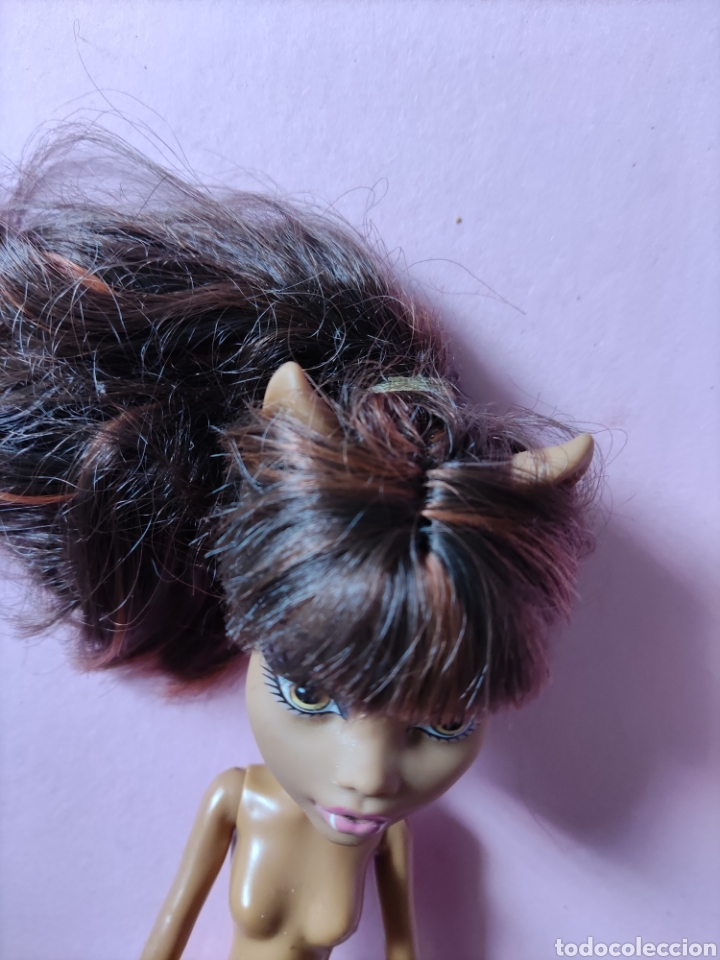 Mu&ntilde;ecas modernas: Mu&ntilde;eca Monster high clawdeen 2008. Mattel. Incompleta - Foto 4