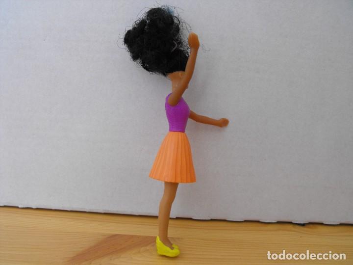 Mu&ntilde;ecas modernas: Mu&ntilde;eca articulada. MATTEL. MFG for BK. - Foto 2