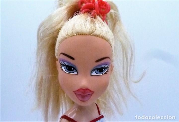 Mu&ntilde;ecas modernas: Cloe Bratz. MGA 2001 - Foto 4