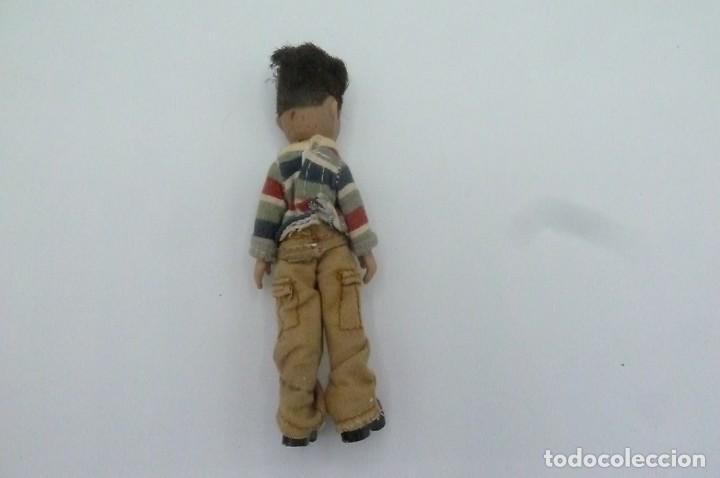 Mu&ntilde;ecas modernas: Lilboys Bratz. Eitan. MGA 2003 - Foto 3