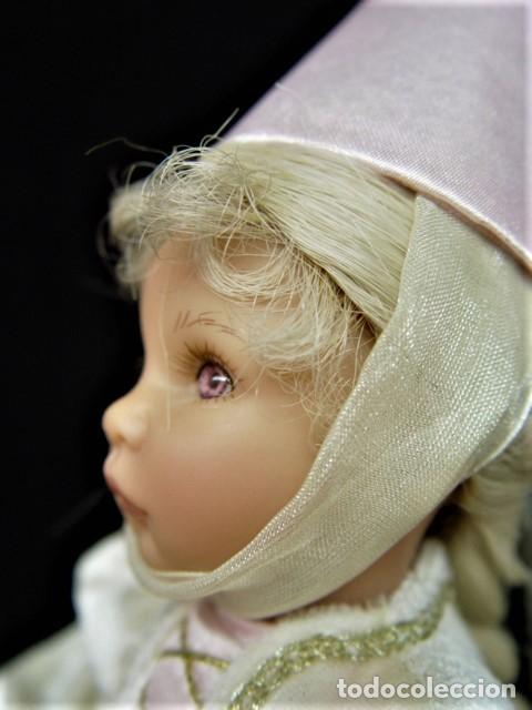 Mu&ntilde;ecas modernas: Mu&ntilde;eca Rapunzel de Lee Middleton - Foto 6