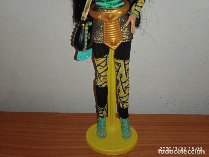 Mu&ntilde;ecas modernas: Mu&ntilde;eca Monster high Cleo de nile - Foto 2