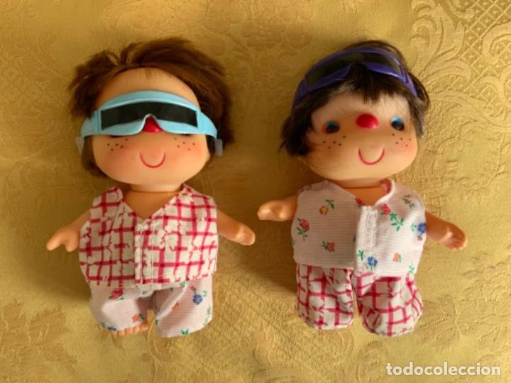 Mu&ntilde;ecas modernas: PAREJA DE MU&Ntilde;ECOS CON PECAS Y GAFAS - Foto 3