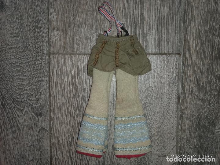 Mu&ntilde;ecas modernas: Pantal&oacute;n de mu&ntilde;eca Bratz - Foto 1