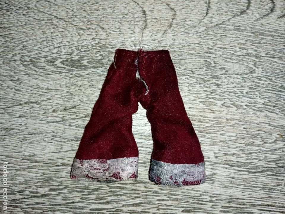 Mu&ntilde;ecas modernas: Pantal&oacute;n de mu&ntilde;eca Bratz - Foto 2