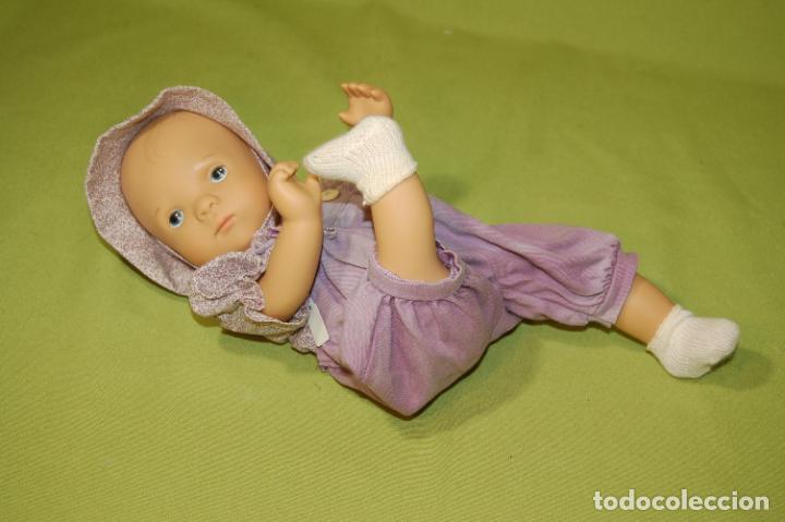 Mu&ntilde;ecas modernas: Mu&ntilde;eca de la artista sylvia natterer - Foto 5