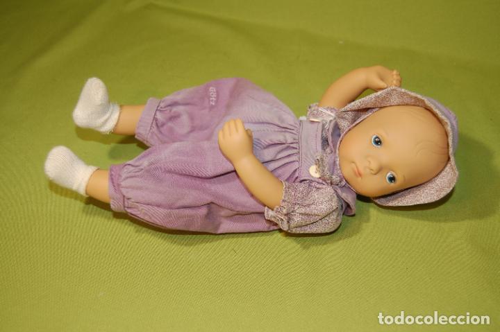 Mu&ntilde;ecas modernas: Mu&ntilde;eca de la artista sylvia natterer - Foto 6