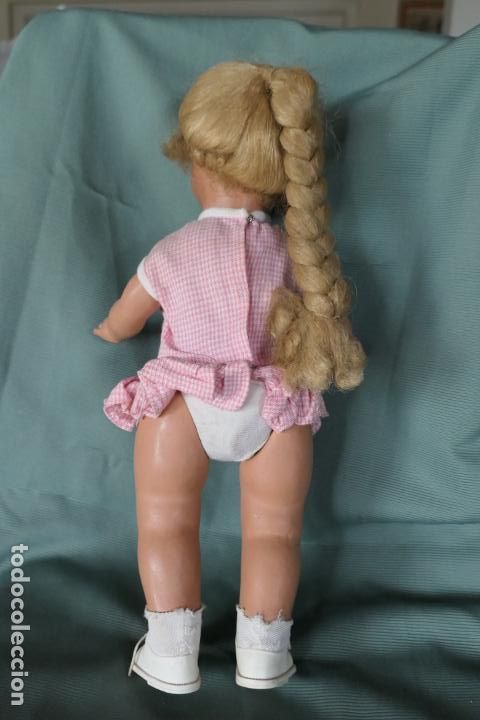 Mu&ntilde;ecas modernas: Antigua mu&ntilde;eca francesa de estuco. Marca CAPI. - Foto 3
