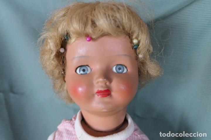 Mu&ntilde;ecas modernas: Antigua mu&ntilde;eca francesa de estuco. Marca CAPI. - Foto 4