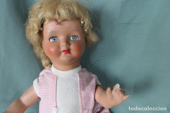 Mu&ntilde;ecas modernas: Antigua mu&ntilde;eca francesa de estuco. Marca CAPI. - Foto 11